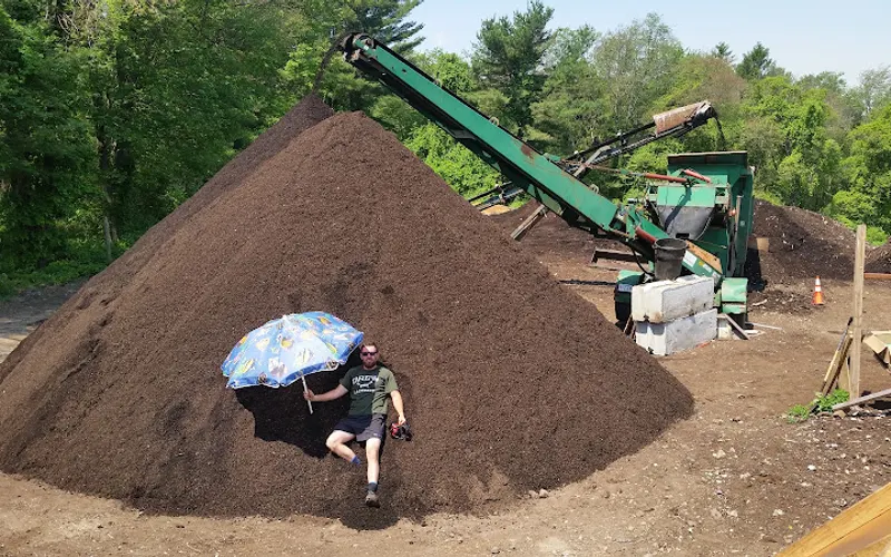 Black Earth Compost, LLC — Agricultural service