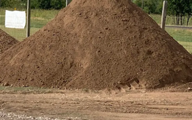 Rocky's Dirts — Sand & gravel supplier