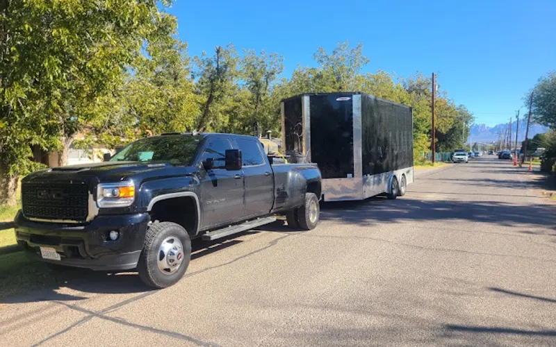 College Muscle — Waste management service