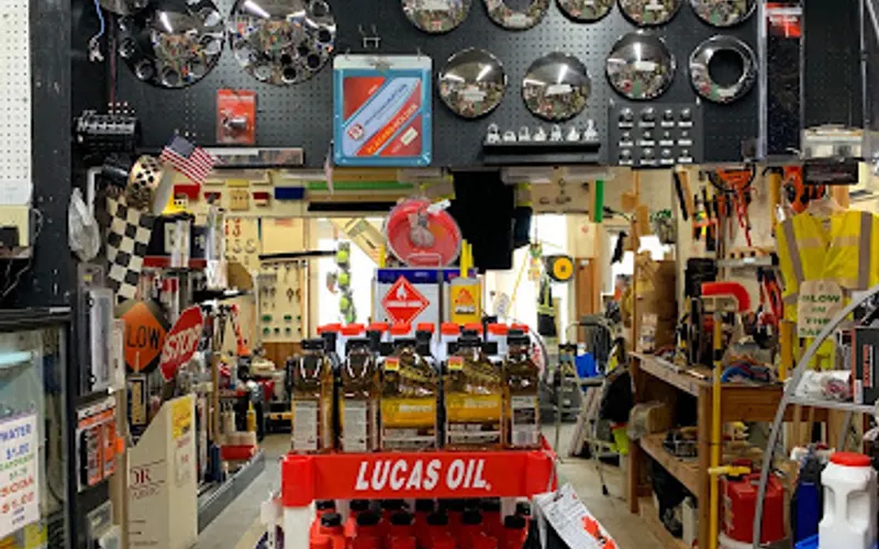 PTS Truck-Trailer-Construction Equipment Supply — Hardware store