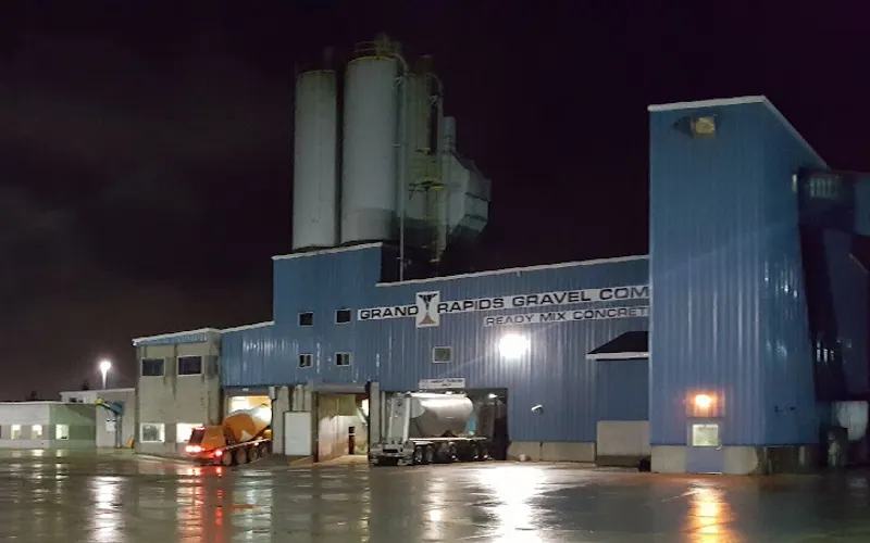 Grand Rapids Gravel Co — Sand & gravel supplier