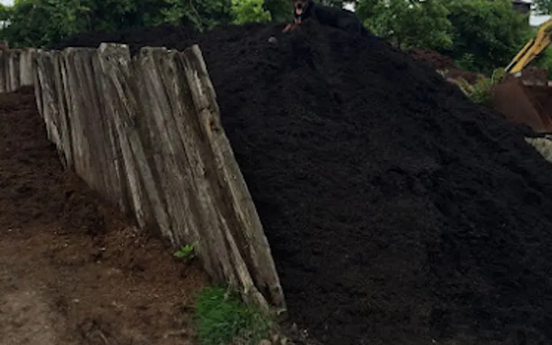 Koz Supply & Co — Topsoil supplier