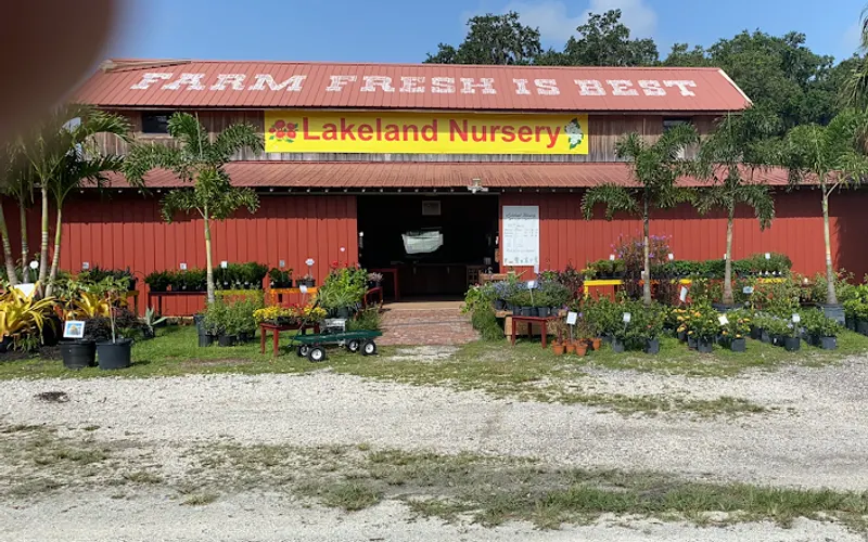 Lakeland Nursery — Plant nursery