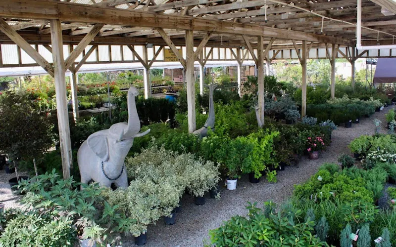 Ken-Mulch — Landscaping supply store