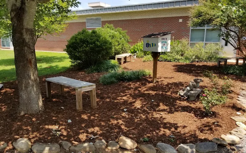 Rd3 Landscaping — Lawn care service