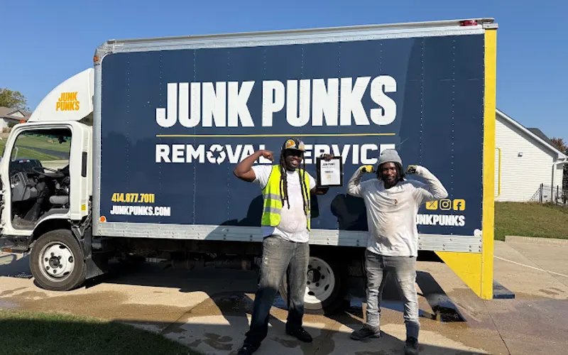 Junk Punks MKE — Garbage collection service