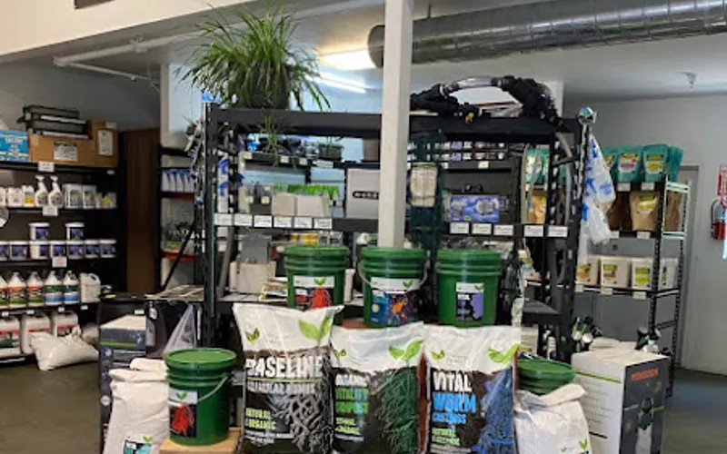 Vital Garden Supply — Garden center