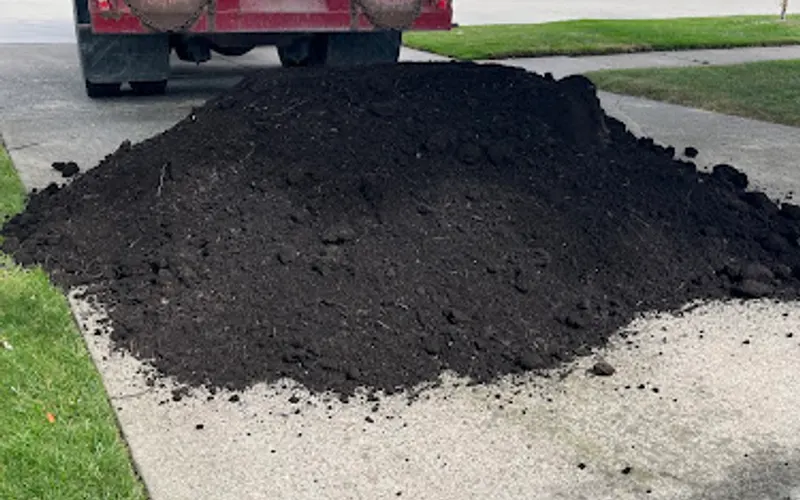 B & W Landscape & Patio — Landscaping supply store