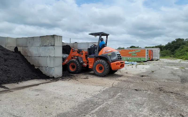 Sustainable Soilutions — Topsoil supplier
