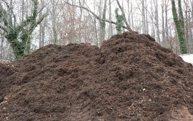 Cove Creek Industries — Mulch supplier