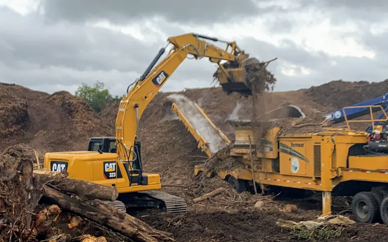The Organic Recycler - Mulch, Compost & Soil — Recycling center