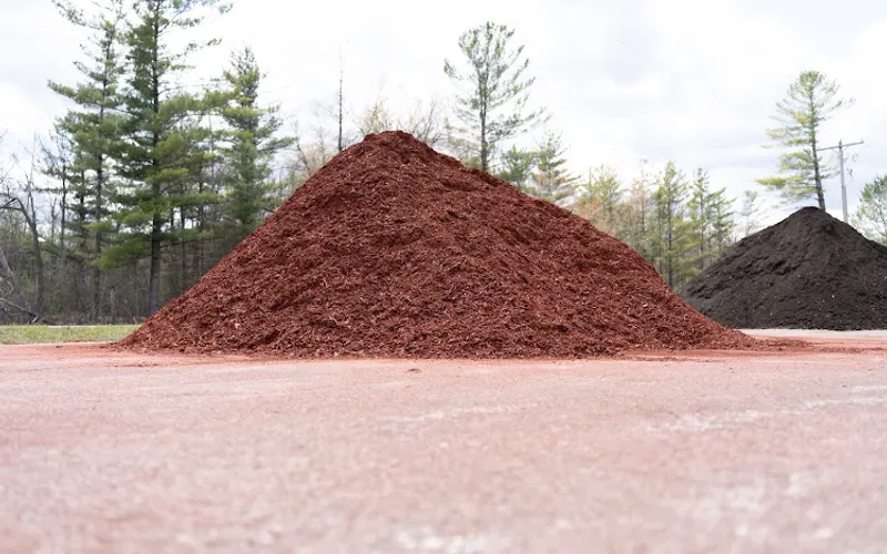 Midland Mulch LLC — Mulch supplier