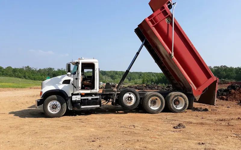 Les Rogers Excavating & Materials — Excavating contractor