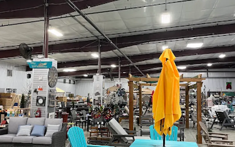 Sonny Panzico's Garden Mart — Garden center