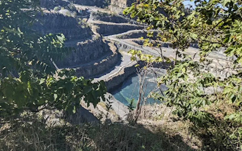 Chantilly Crushed Stone Inc. — Quarry