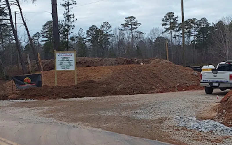 Jetton's Recycling Services & Landscape Supply — Mulch supplier