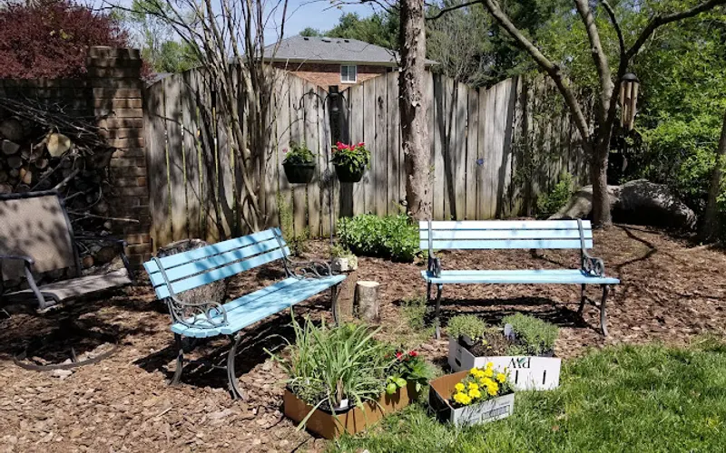 M & L Greenhouse — Greenhouse