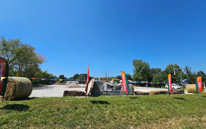 Boulders Landscaping Material LLC — Landscaping supply store