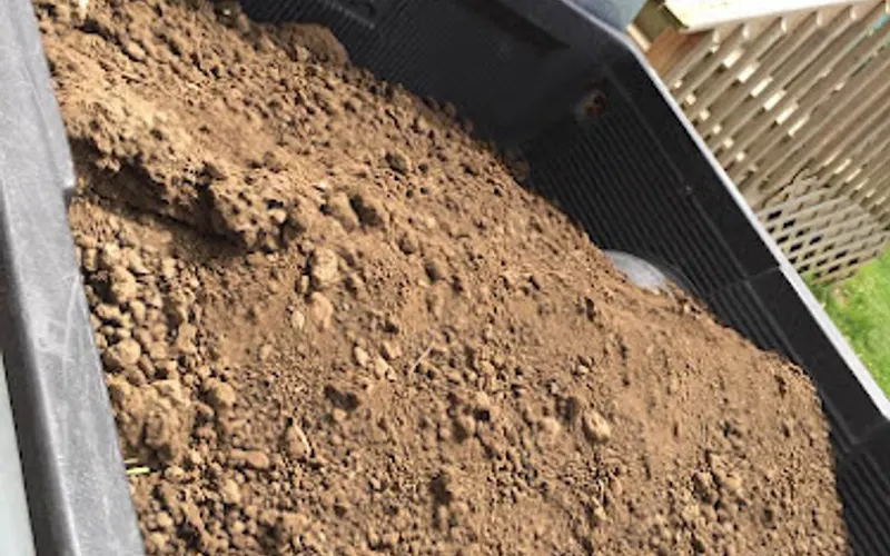 Gladstone Gardens LLC — Landscaping supply store