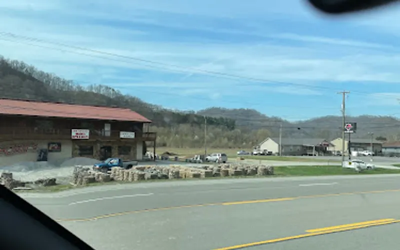 Mayhorn's Inc. — Landscaping supply store