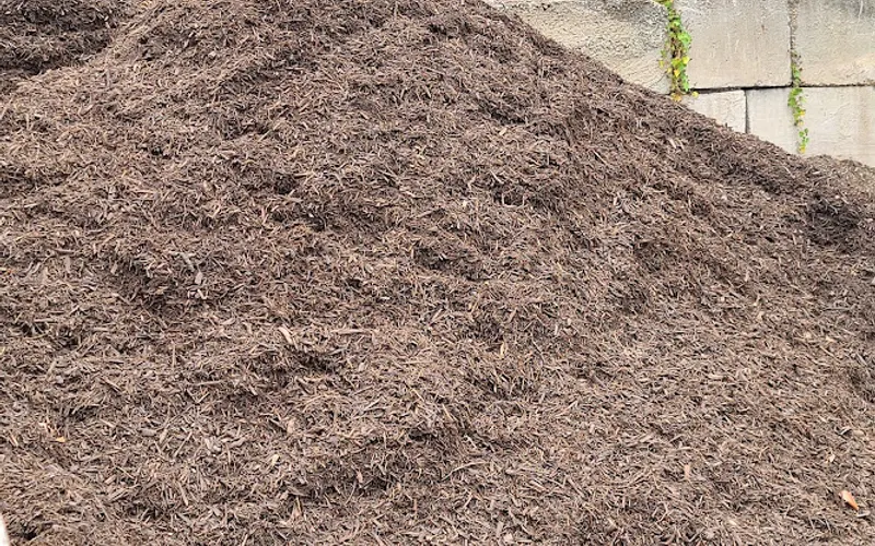 Outdoor Warehouse Supply — Landscaping supply store