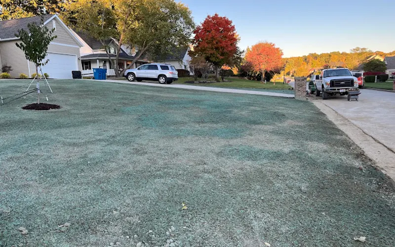JTR Lawn and Landscape LLC — Landscaper