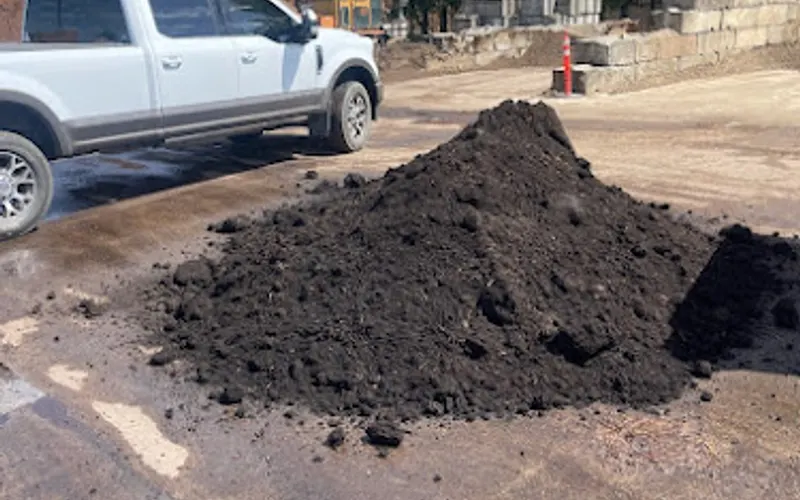 Marr Bros — Mulch supplier