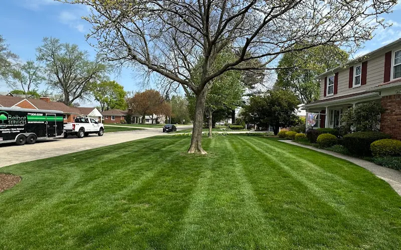 Belbot Services — Landscaper