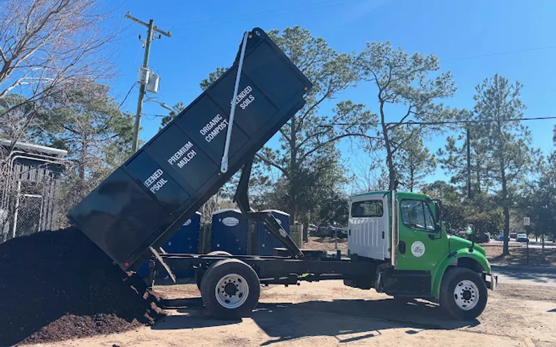 Charleston Mulch Company — Mulch supplier