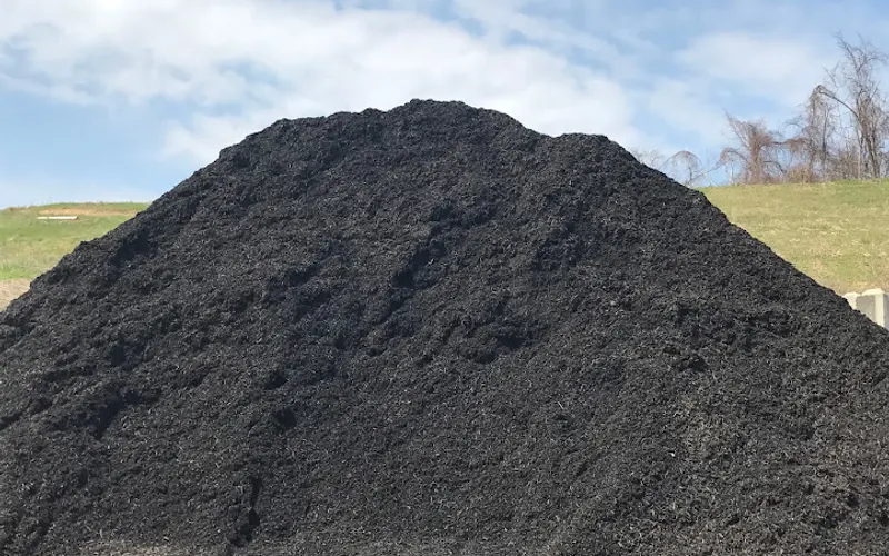 Dan Gallagher Farms Mulch & Sawdust — Mulch supplier
