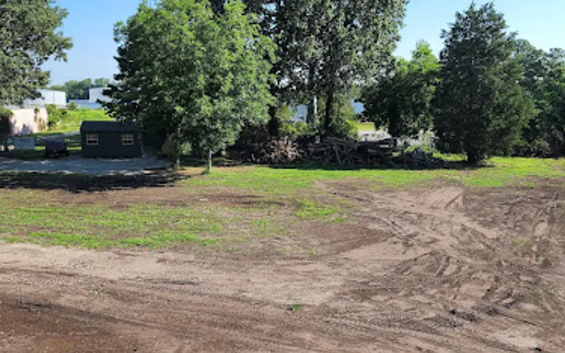 MCCGI MATERIALS — Dirt supplier