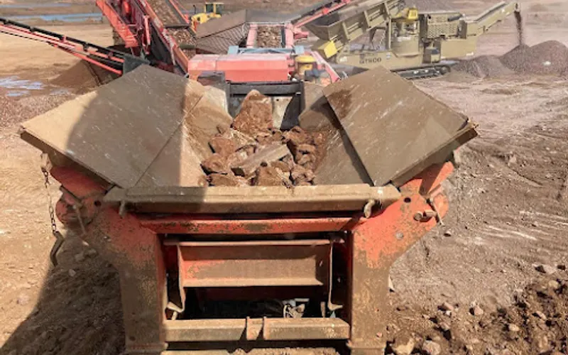Red Rock Granite — Landscaping supply store