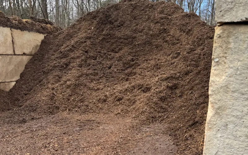 King Mulch - Mebane — Topsoil supplier