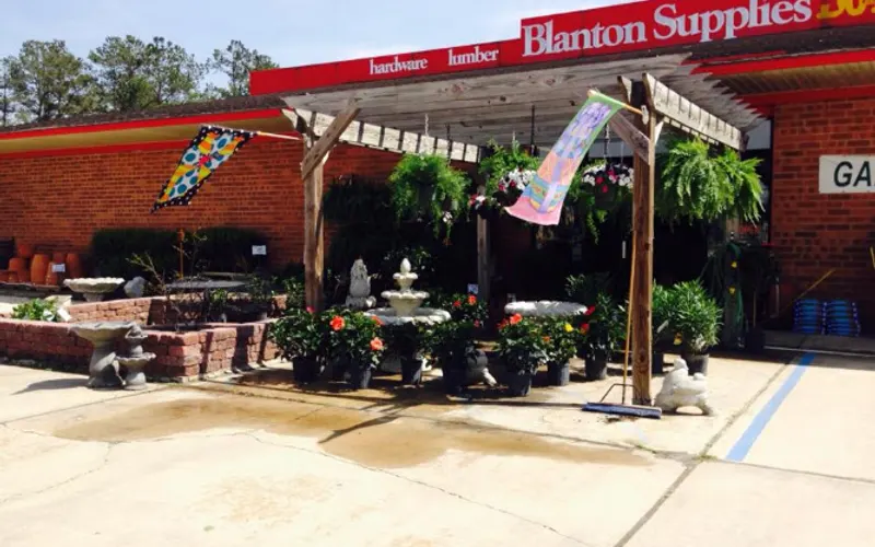 Blanton Supplies Do it center — Hardware store