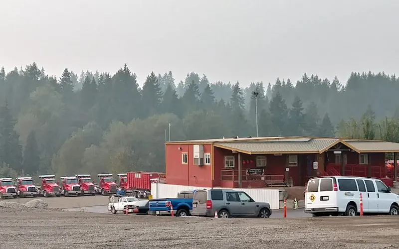 United Recycling & Container — Recycling center