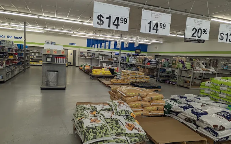 35 Off Family and Farm — Animal feed store