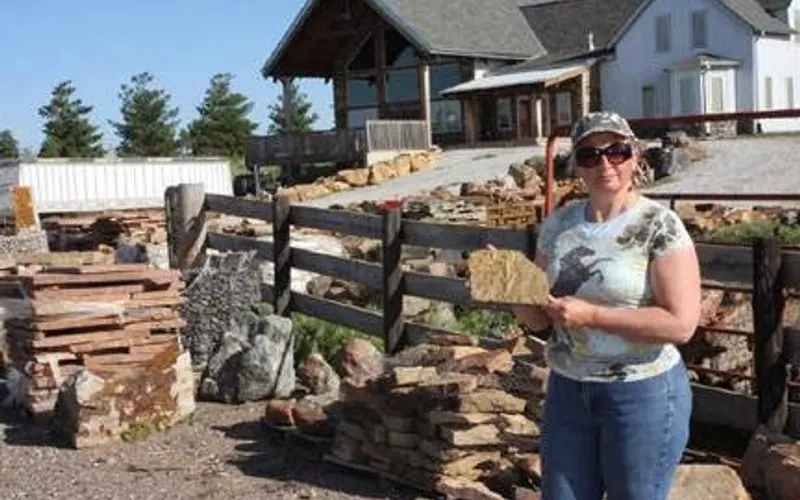 Rocky Mountain Boulder Co — Landscaping supply store