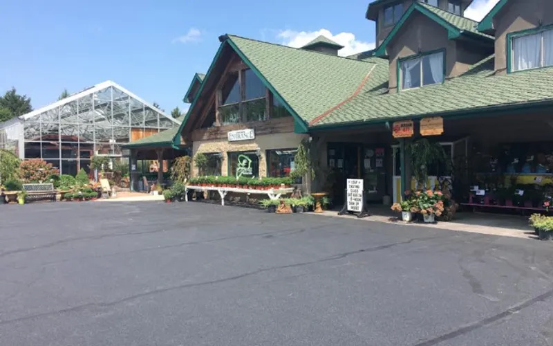 The Landscape Connection — Garden center