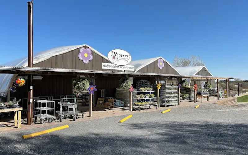 Reuvers' Nursery — Garden center