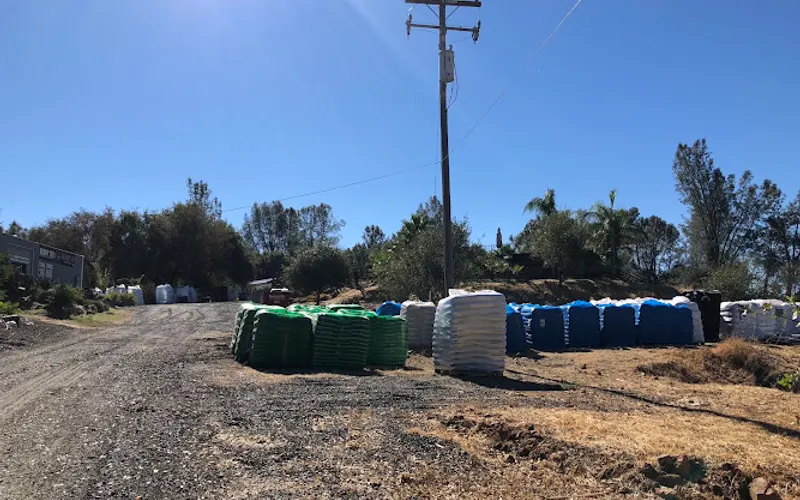 Oroville Organic Gardens — Garden center