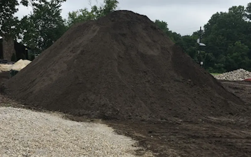 Clementon Garden Center — Topsoil supplier