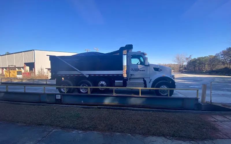Rice Trucking — Trucking company