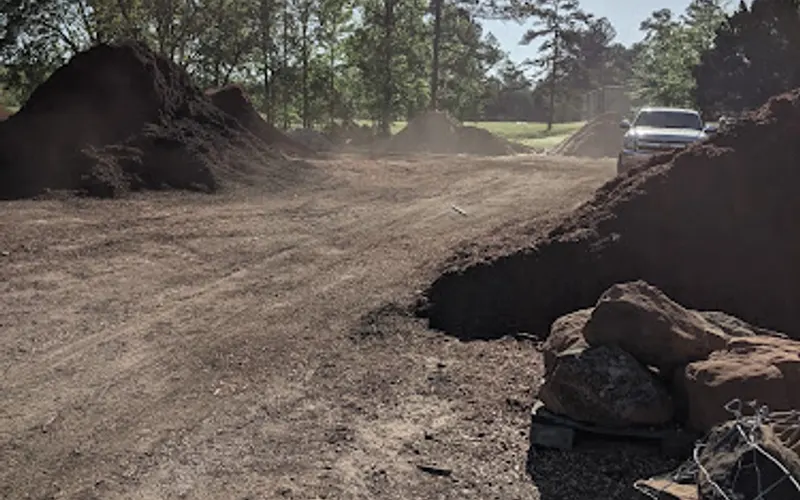 Mulch 2 Go — Mulch supplier