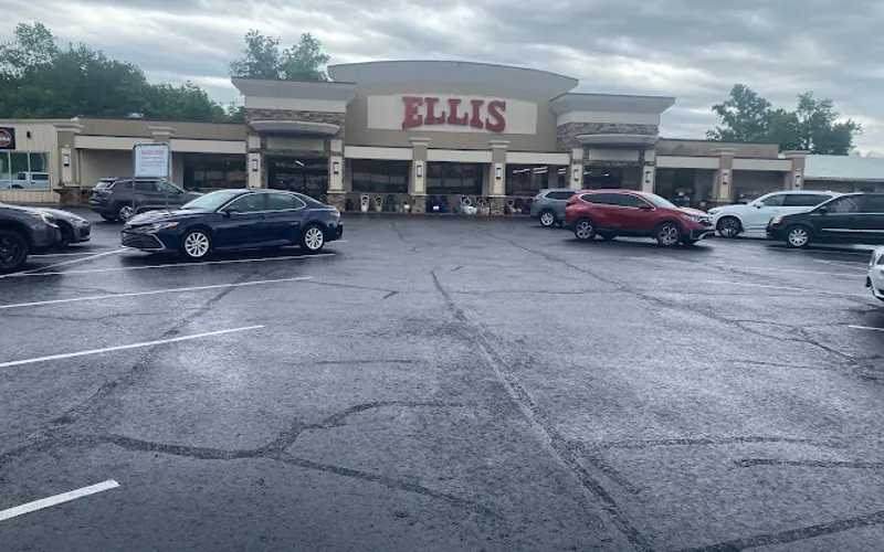 Ellis Home & Garden — Garden center