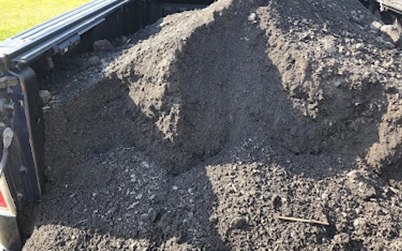 Coastal Mulch LLC — Mulch supplier