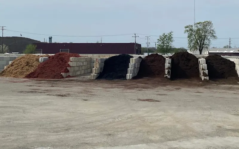 GLC Outdoor Supply — Topsoil supplier