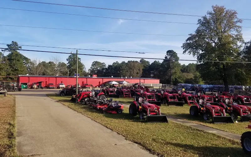 Livingston Lawn & Garden — Landscaping supply store