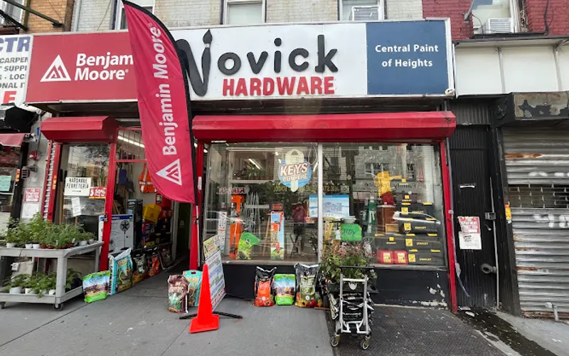 Novick Paint and Hardware — Hardware store