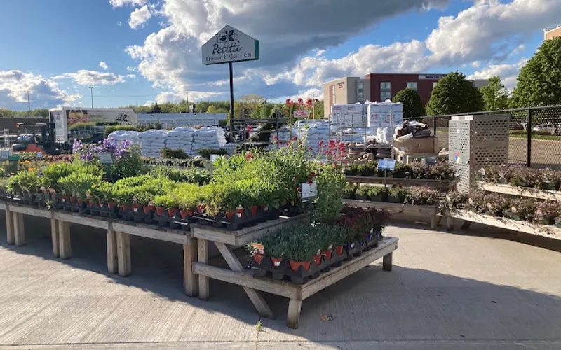 Petitti Garden Centers — Mulch supplier
