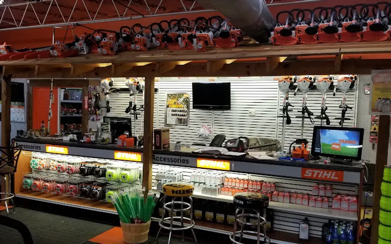 Parts House — Auto parts store
